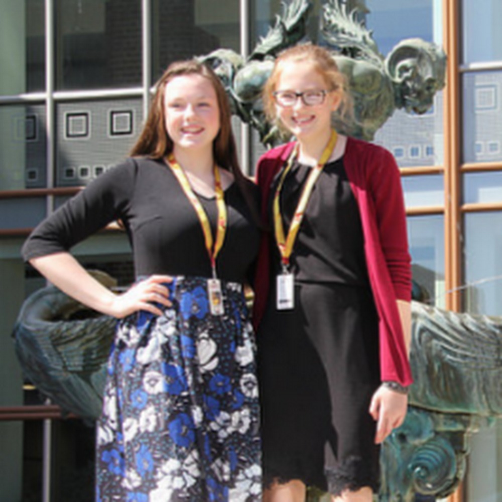 Meet your Posher, Malori